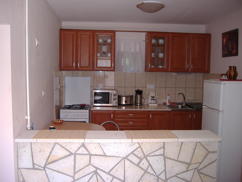 Fenyves Apartman Sarospatak Bagian luar foto